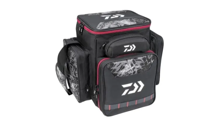 Daiwa D-VEC Tactical Soft Sided Tackle Bag