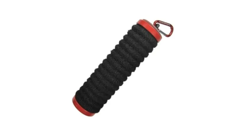 Hook-Um-Good Leader Roll